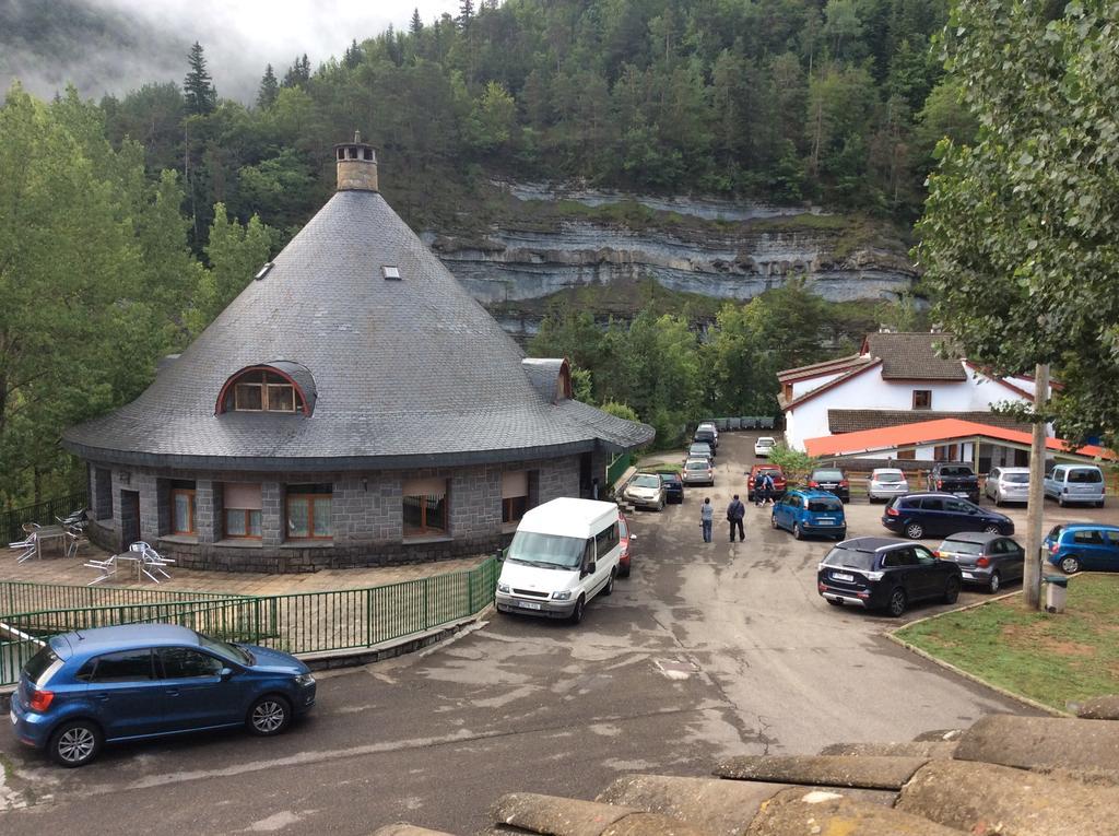 Sarvisé 艾尔查特旅馆酒店 外观 照片